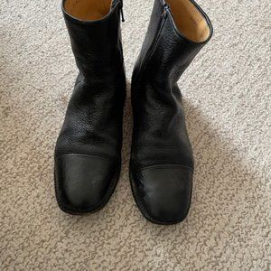 Gravati black square-toed ankle boots -worn 8.5 M